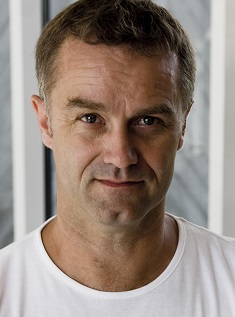 Picture of professor Søren Balling Engelsen