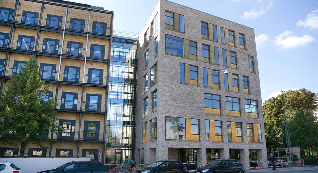 The food building seen from Rolighedsvej at the University of Copenhagen's Frederiksberg Campus